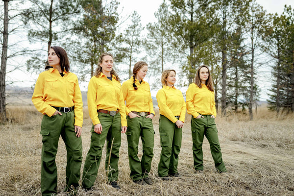 woman wildand fire crew lining up to work in the field